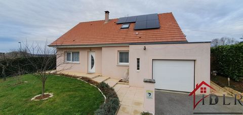 Sale in occupied VIEGER: HOUSE 112 m2 built in 2016 not overlooked. Reduced investment opportunity: become the owner of this house by paying only €152300 in cash (notary and consulting fees included), and a monthly annuity of €410! Life annuity occup...